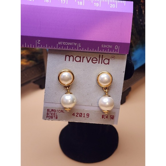 Vtg MARVELLA Signed Faux Pearl Earrings Gold Tone Drop Dangle FREE SHIPPING!!! - Picture 3 of 4